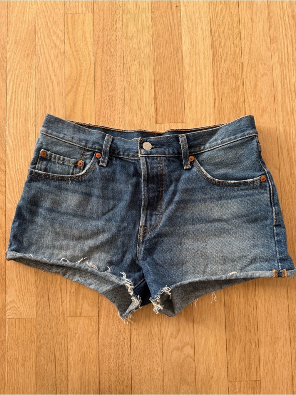 Vintage Levi’s Jean Shorts